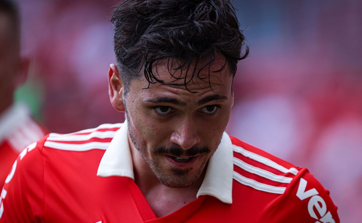 web flagra que maurício pode estar chegando ao palmeiras após publicação de endrick