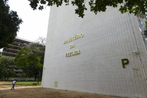tributação, meios de pagamento e repasses são alguns dos temas das 12 portarias que serão publicadas pelo ministério da fazenda