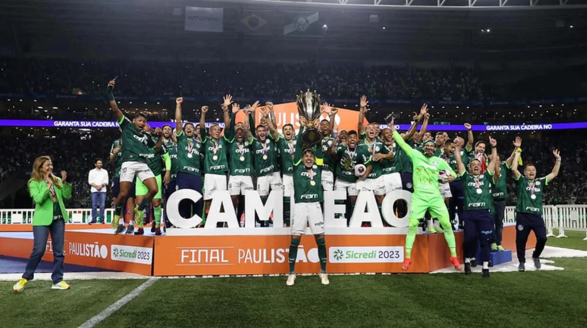 palmeiras divulga balanço financeiro de 2023 com dobro da premiação orçada e r$ 839 milhões em receitas