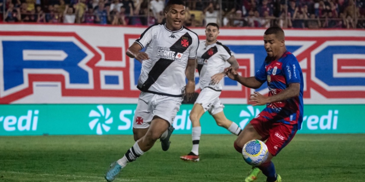 estreia do vasco na copa do brasil e superliga feminina de vôlei alavancam audiências de sportv e premiere