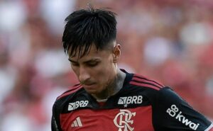 pulgar, do flamengo, é cortado da seleção do chile e motivo é revelado