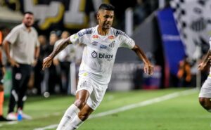 aderlan preocupa santos para a semifinal do campeonato paulista; saiba motivo