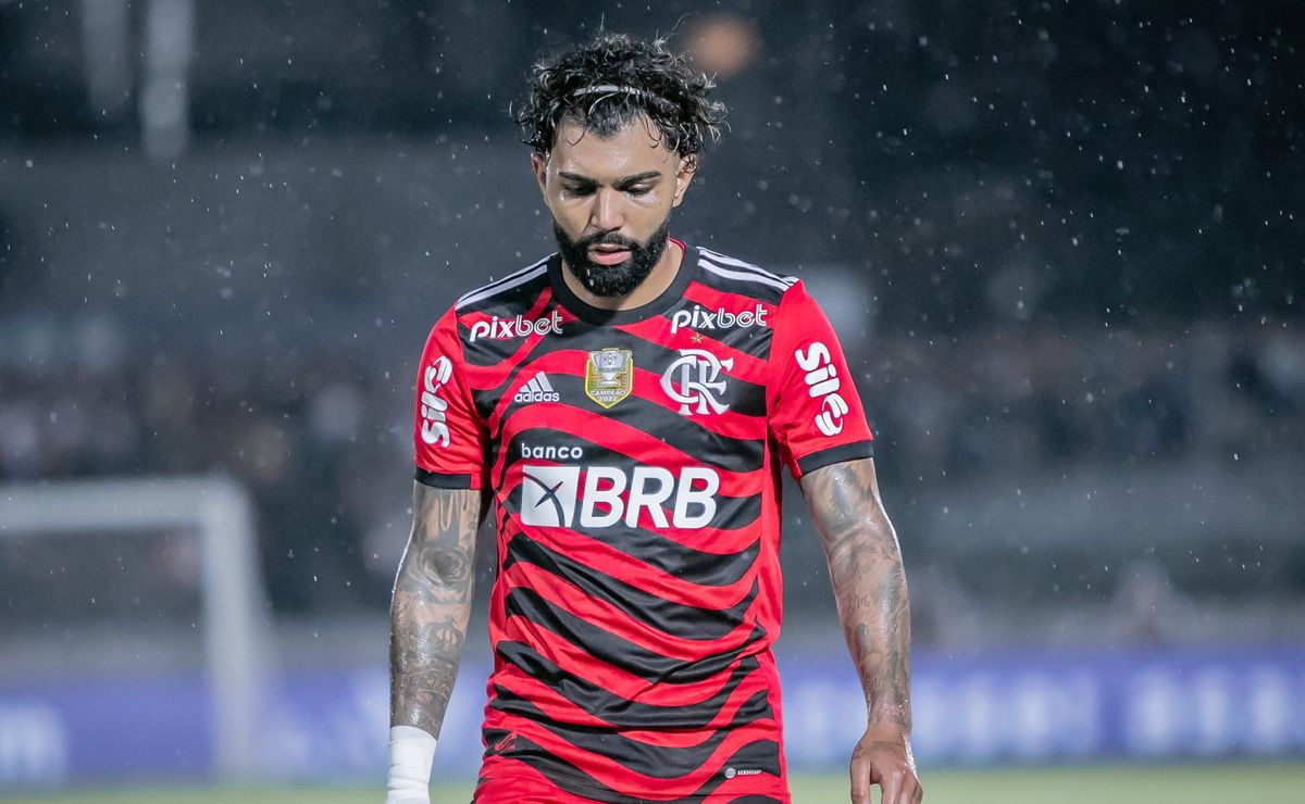 em entrevista, tite comenta sobre a suspensão de gabigol: "eu posso é ser solidário"