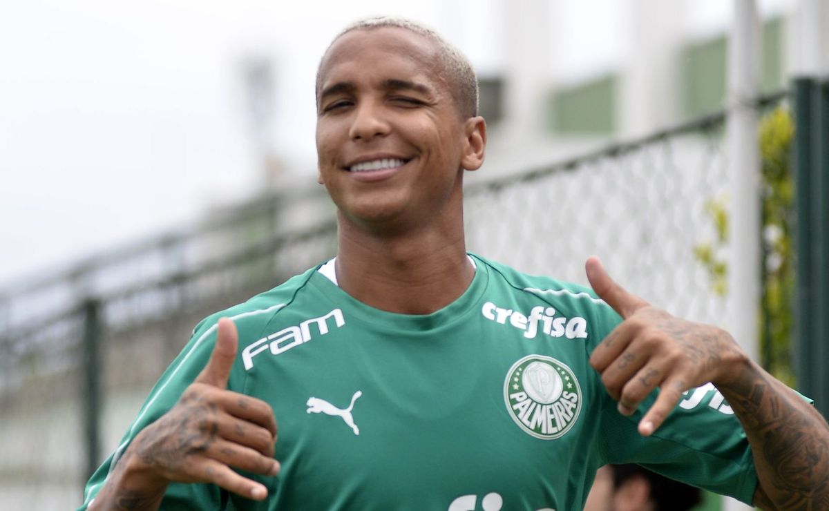 deyverson admite que jogaria por rival do palmeiras: "vão falar que sou ingrato"