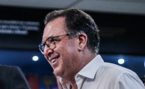 marcelo teixeira garante mais de r$ 1,5 milhão com o santos na final do paulista