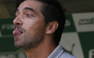 abel ferreira lança possível indireta ao corinthians: ‘ganharam nada’