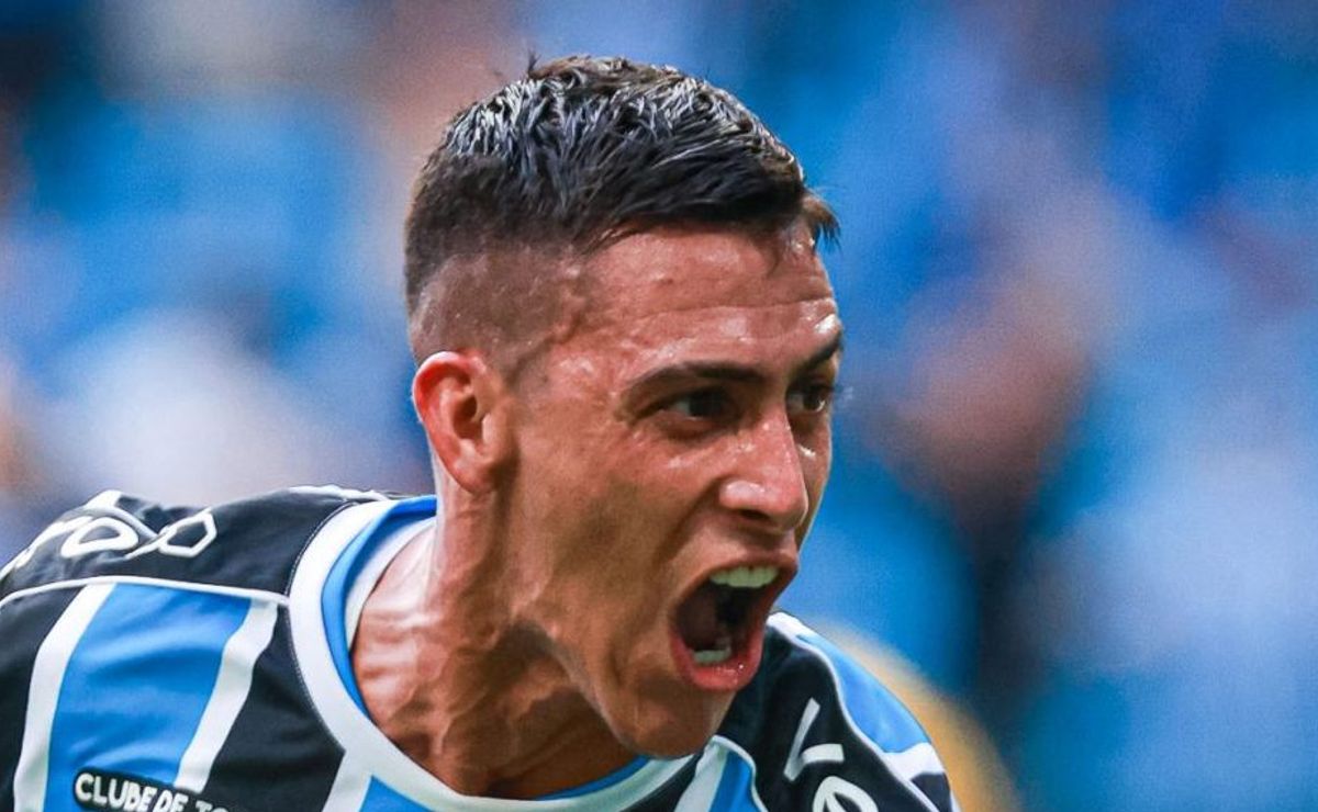 três vendas no grêmio ajudaram chegada de pavón, revela dirigente do imortal