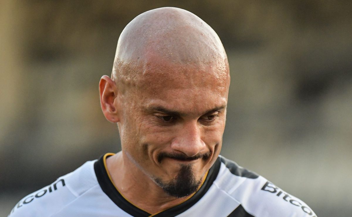 opinião: saída de maicon traria um grande prejuízo e lacuna para o futebol do vasco