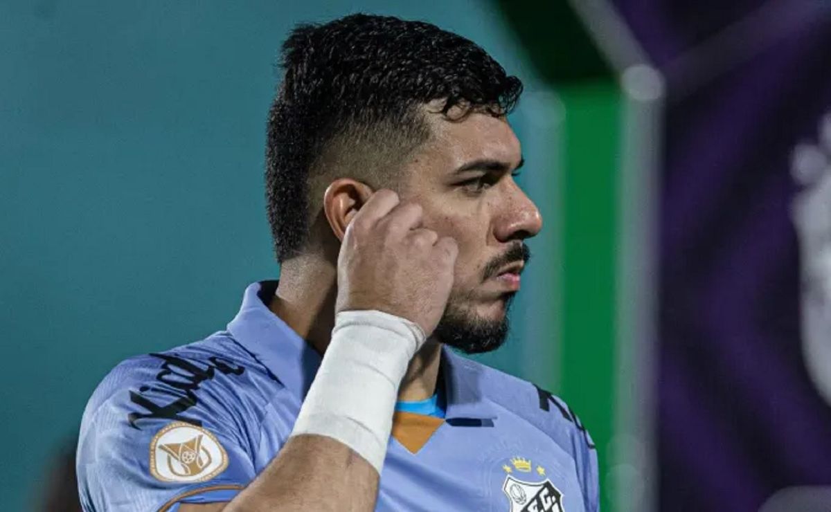 opinião: joão paulo merece reconhecimento pela classificação do santos, apesar dos números