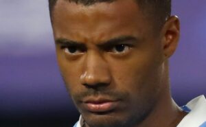 de la cruz e +5 do flamengo vivem momentos distintos em suas seleções