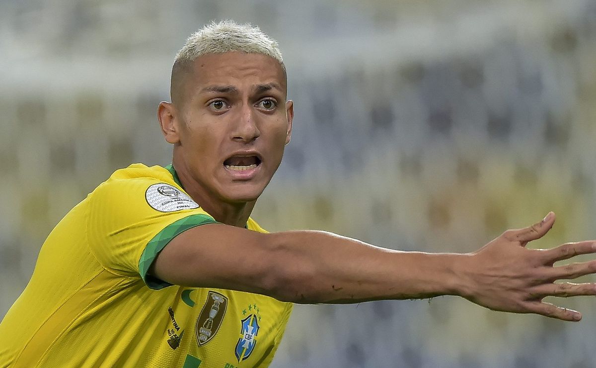 richarlison revela motivo de não ter jogado no palmeiras: "eu aprendi a lição"