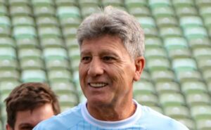 opinião: veja como renato pode montar time do grêmio quando soteldo voltar