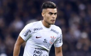 fausto vera pode causar transfer ban e corinthians expõe plano para resolver problema