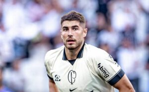 pedro raul mal anota o primeiro gol pelo corinthians e declaração cria polêmica na fiel