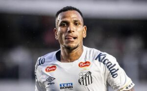 otero exalta atuação individual no santos e revela preferência pela vila belmiro: “precisa fazer parte disso”