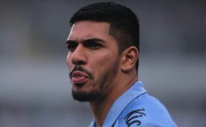 joão paulo decide futuro no santos após notícia sobre saída para outro clube