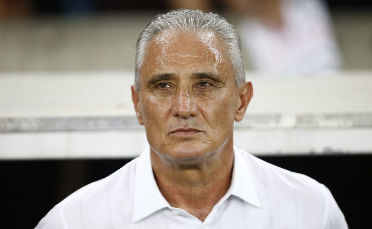 atlético mg desiste e reforço negocia ida para assinar com o flamengo de tite