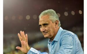tite pede e flamengo estuda a contratação do lateral esquerdo enzo díaz