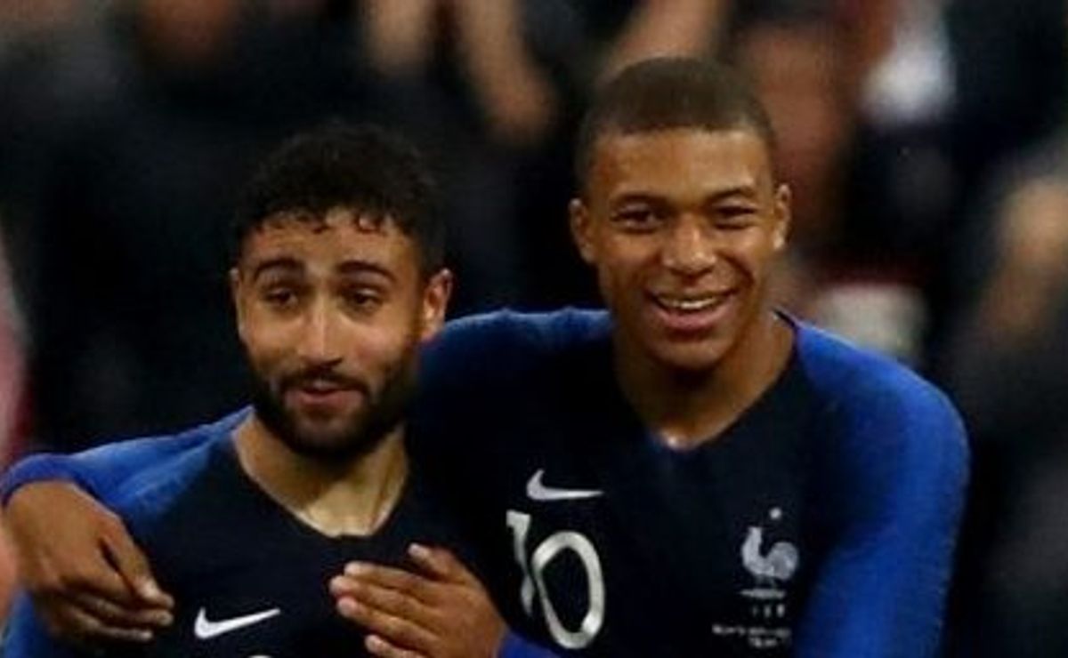 r$ 82 milhões: flamengo fez consulta para contratar craque francês nabil fekir