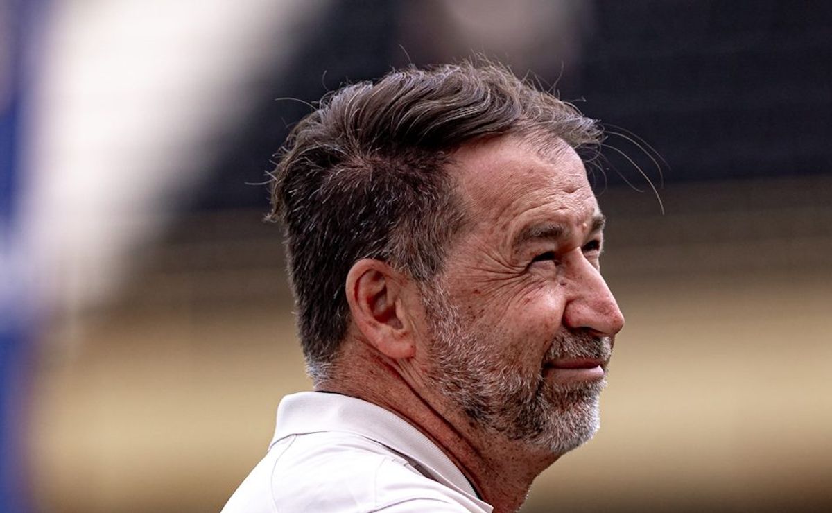 brax sobe oferta e corinthians de augusto melo toma decisão sobre direitos de transmissão