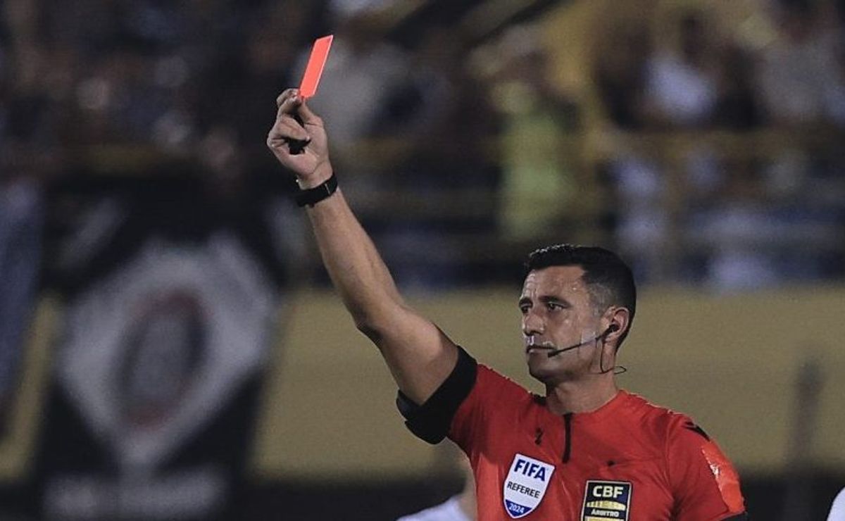 bráulio da silva machado esclarece expulsão de rodrigo garro em são bernardo x corinthians: “conduta antidesportiva”