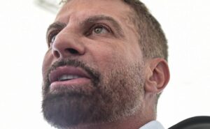 relacionamento frio entre pedrinho e 777 partners marca início de ano do vasco da gama