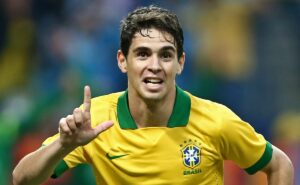 oscar é confirmado no brasil em 2025 e pode jogar pelo corinthians