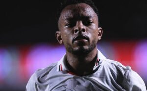 lateral do são paulo acerta com o inter, que quer liberação já no brasileirão, diz jornalista