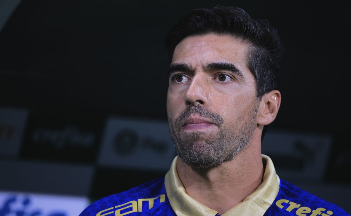 abel ferreira coloca santos acima do palmeiras em situação curiosa e lembra: “para ser muito sincero”