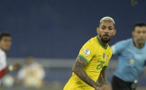 douglas luiz confirma conversas com léo jardim ligadas ao vasco