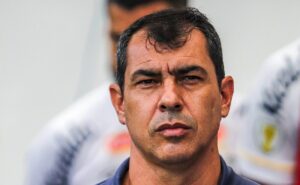 opinião: santos pensa pequeno ao decidir jogar na vila belmiro quartas do paulistão