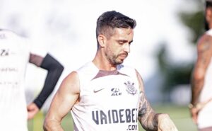 igor coronado e +1 reforçam corinthians em amistoso contra o londrina