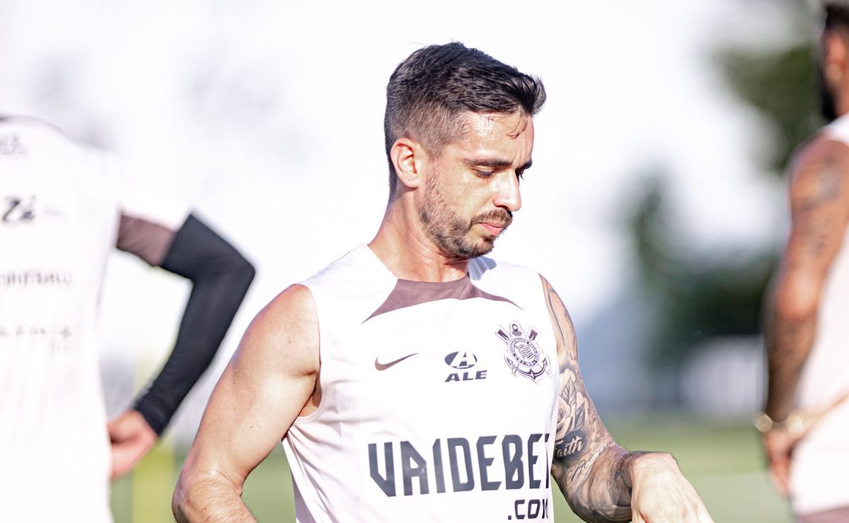 igor coronado e +1 reforçam corinthians em amistoso contra o londrina