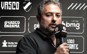 alexandre mattos se posiciona após ser demitido do vasco: “fui chamado para conversar”