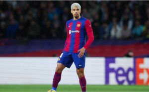 bayern de munique estaria interessado em ronald araújo, do barcelona; bávaros oferecem r$ 540 milhões