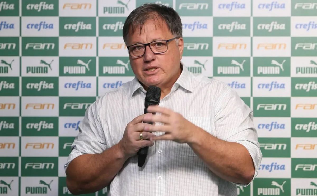 gerente de futebol do palmeiras, barros se revolta com 'punição leve' de diretor do são paulo: "indignação"