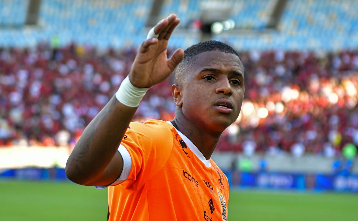 bill provoca torcida do flamengo após final: "contra o vasco estava mais cheio"