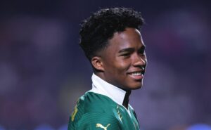 titular do flamengo faz elogios para endrick: "vou dar uma moral para ele"