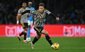 domingo de peso na serie a tem juventus e roma em ação