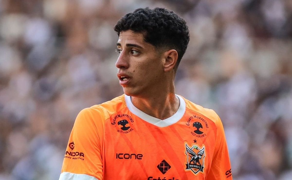 com dicas de ganso e andrezinho, yago evolui no nova iguaçu e é alvo de times da série a