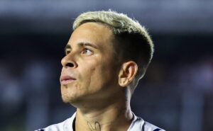 soteldo já pode deixar o grêmio para fechar com outro clube e santos é comunicado