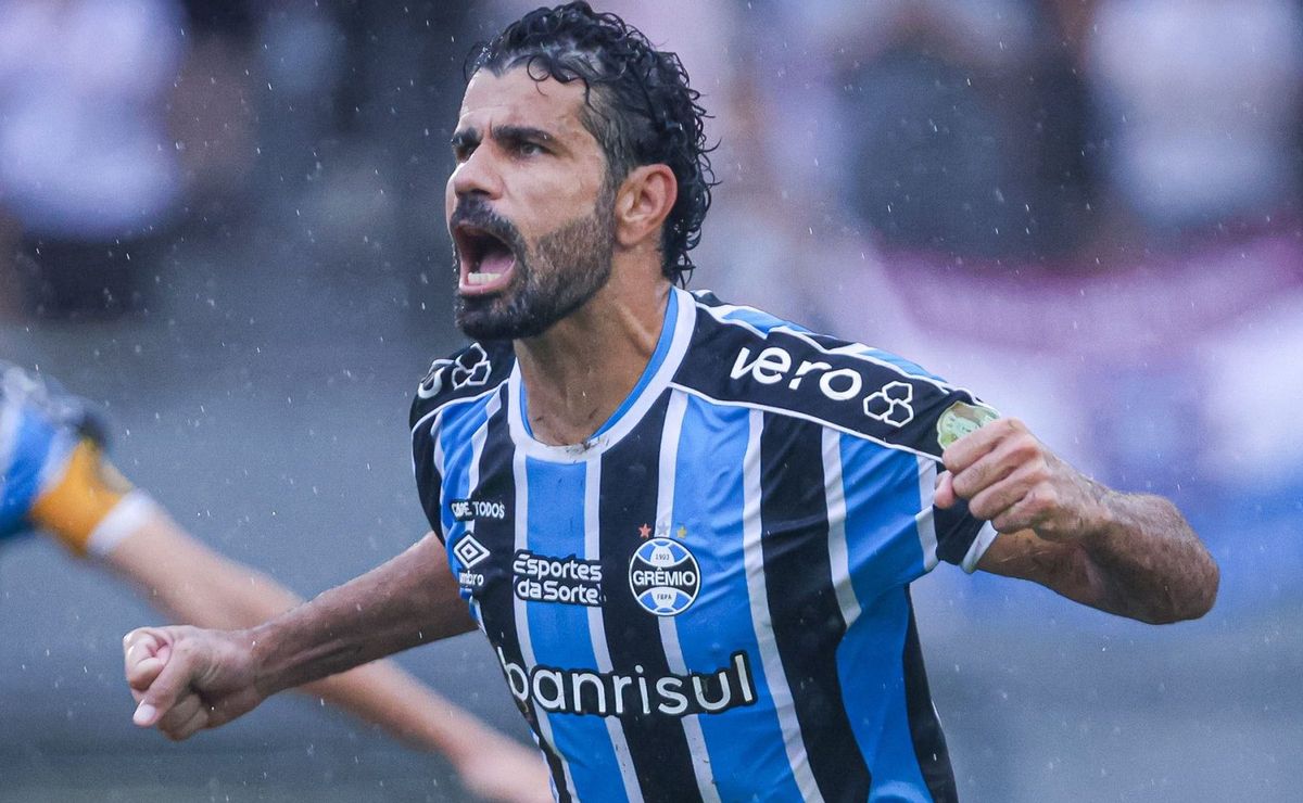 renato é sincero sobre a artilharia de diego costa no grêmio: "pago para fazer gols"