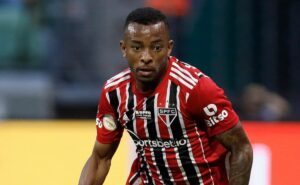 sem renovar com o são paulo, welington entra na mira de 'rival' além do inter