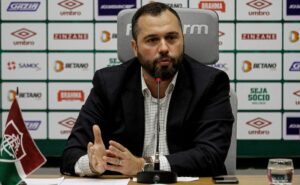 mário bittencourt revela se o fluminense irá se reforçar mais no mercado: "o título da libertadores vem sedimentar isso.
