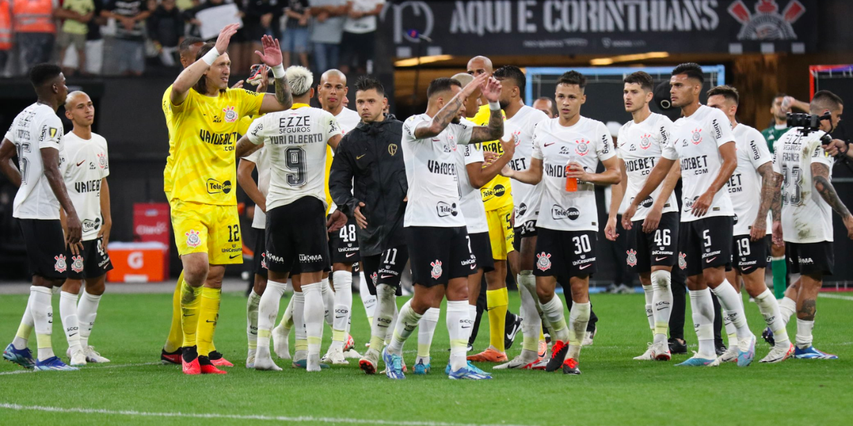 corinthians tenta leilão, mas volta a ser “refém” da globo no brasileirão