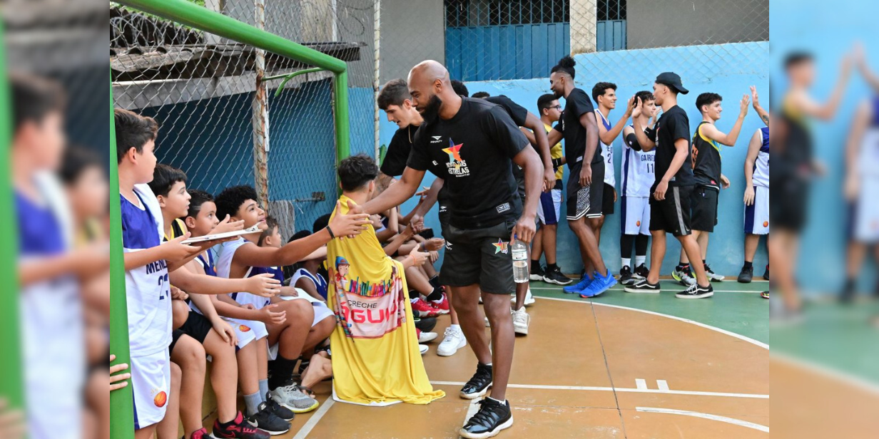 astros do nbb visitam projetos sociais em são paulo antes do jogo das estrelas