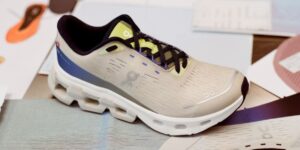 on running apresenta cloudspark, tênis de corrida feito a partir da análise da biomecânica feminina