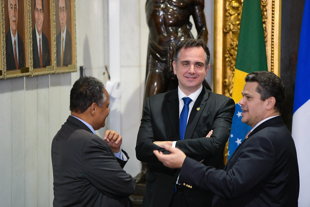 defying lula, senate president insists on reducing taxes on municipal payrolls