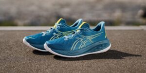 com atualizações no solado e no cabedal, asics apresenta novo gel cumulus 26