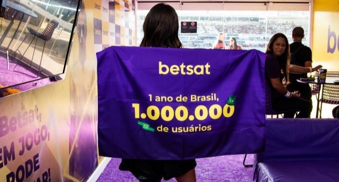 casa de apostas betsat inaugura camarote no maracanã